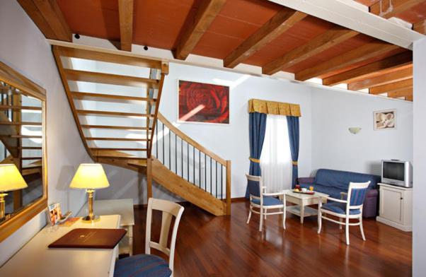 Hotel Gabarda Carpi Camera foto