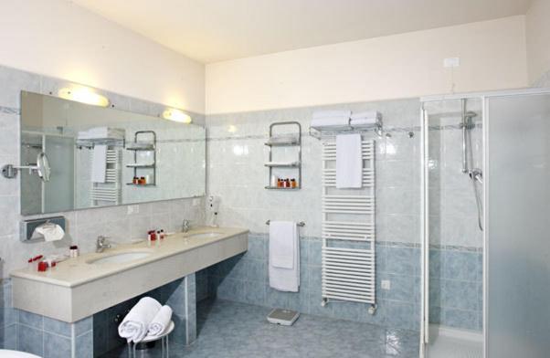Hotel Gabarda Carpi Camera foto