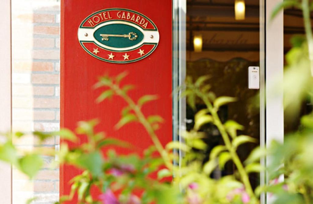 Hotel Gabarda Carpi Esterno foto